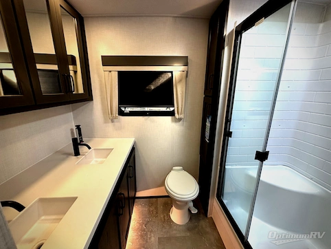 2025 Forest River Flagstaff Classic 826MBR RV Photo 4