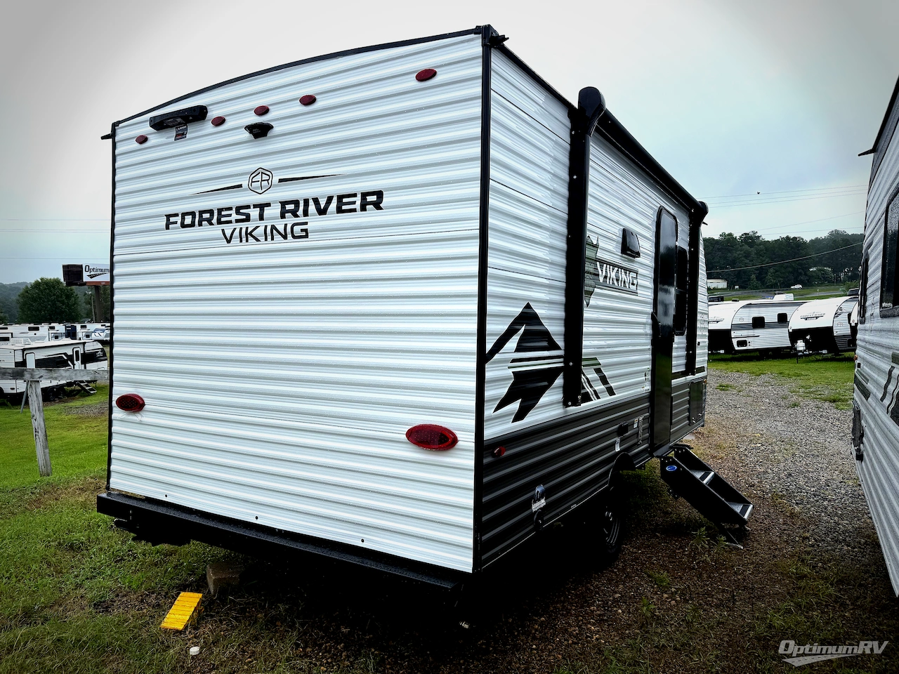 2026 Forest River Viking 4K Series 18FQ Photo 2