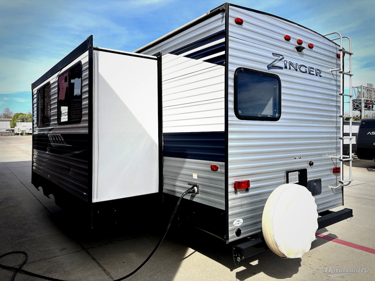 2020 CrossRoads Zinger ZR299RE Photo 3