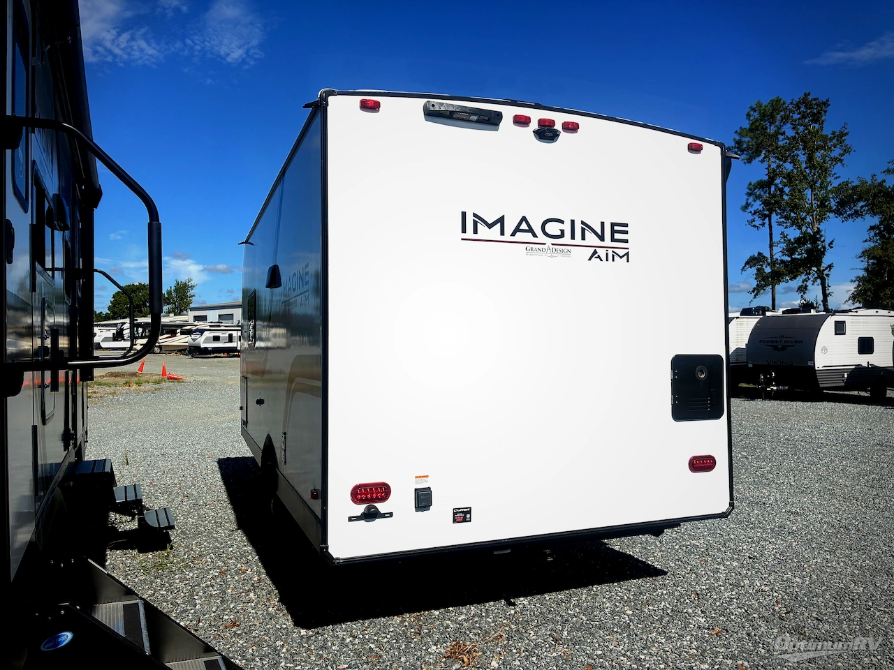 2027 Grand Design Imagine AIM 15RBA Photo 3