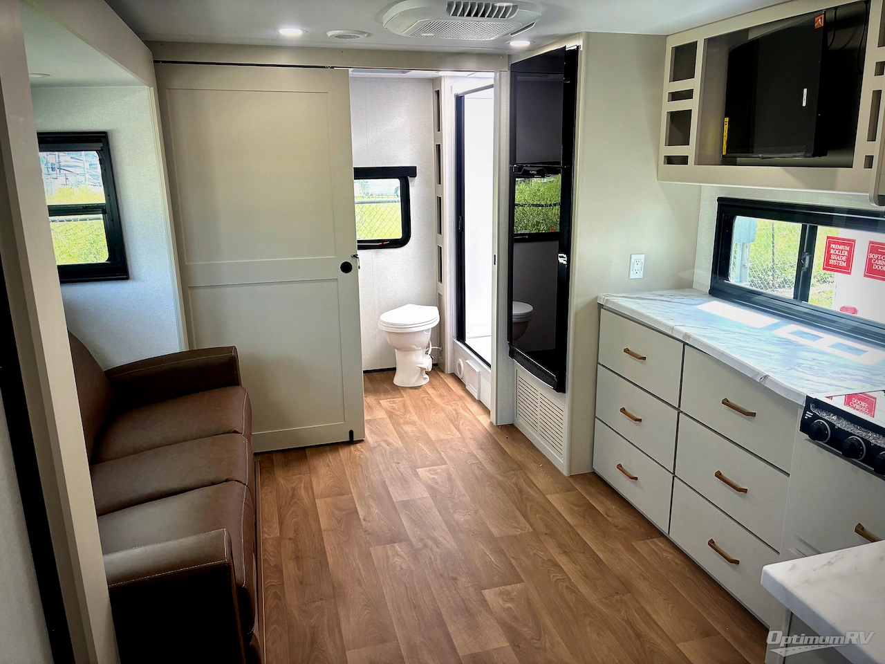 2027 Grand Design Imagine XLS 22RBE Photo 6
