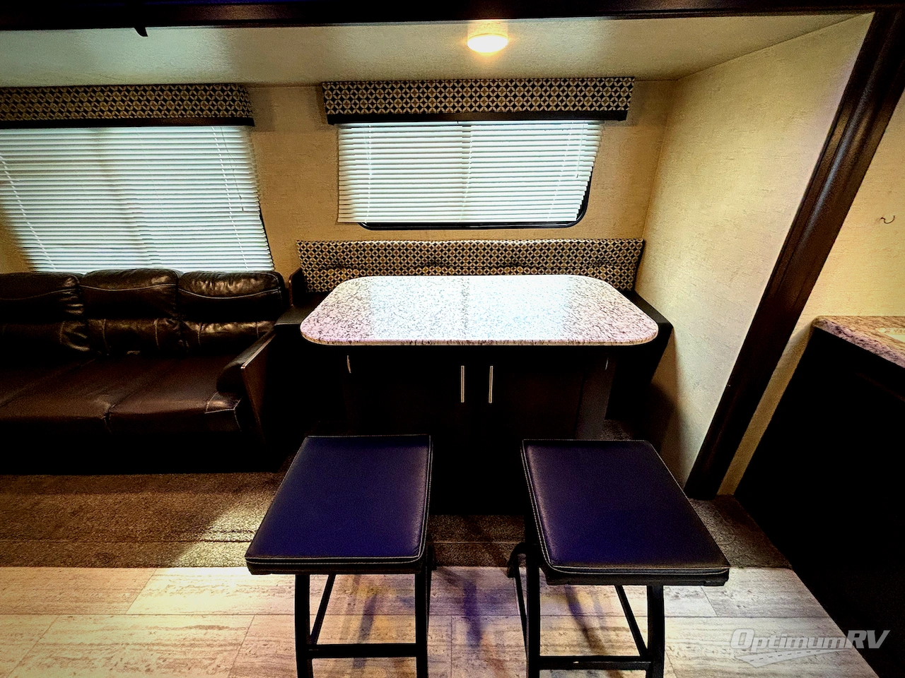 2018 KZ Sportsmen LE 282BHLE Photo 13