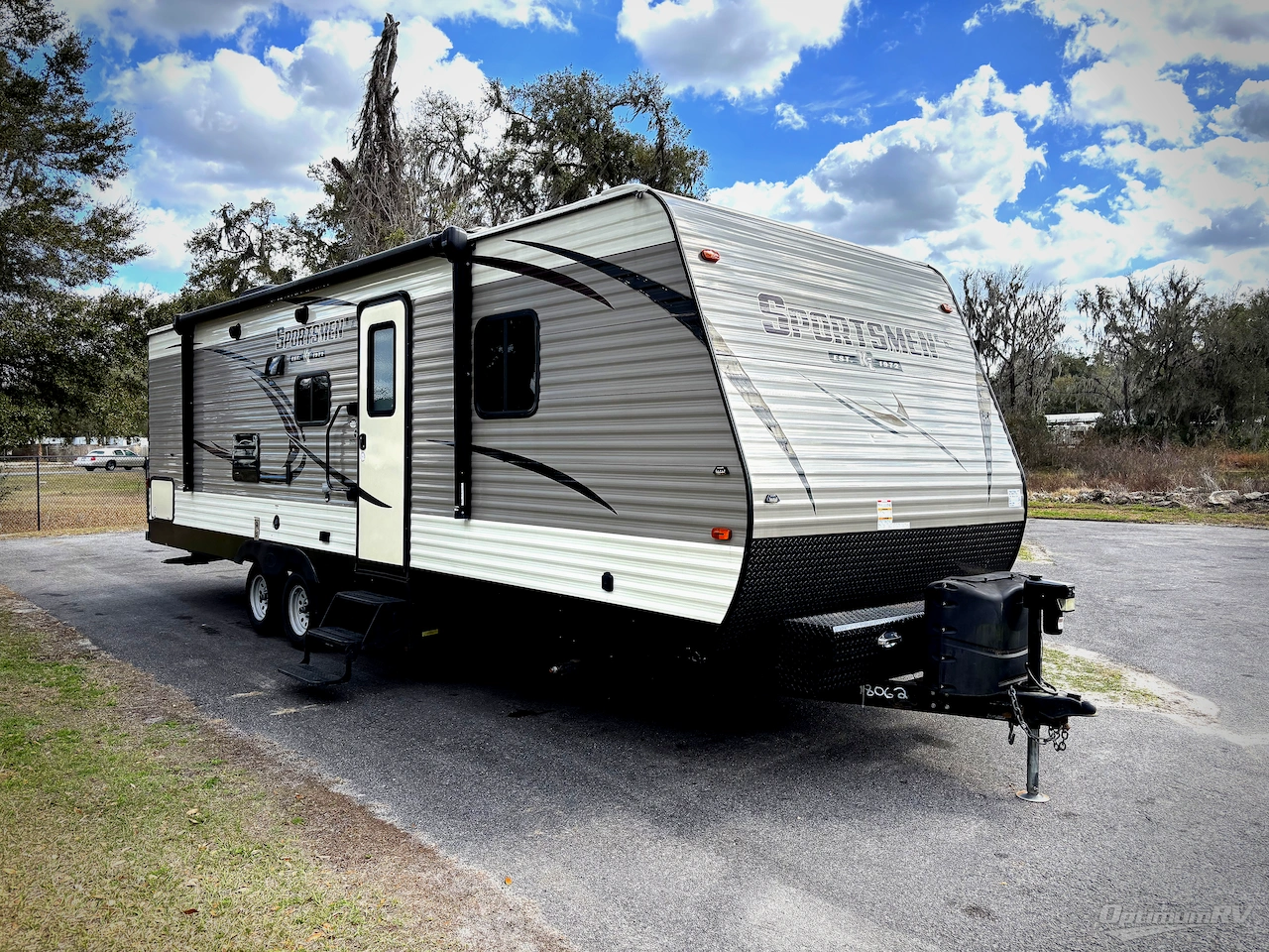 2018 KZ Sportsmen LE 282BHLE Photo 1