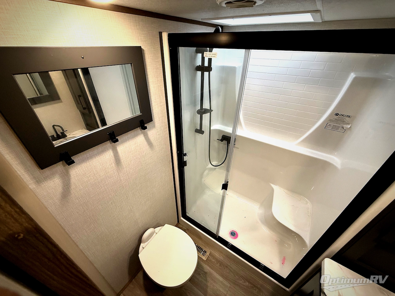 2025 KZ Durango 281RKD Photo 17