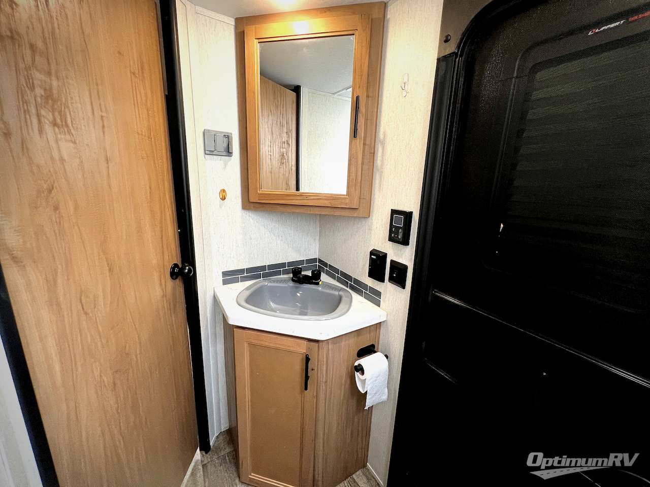 2023 Forest River Cherokee Grey Wolf 26DBH Photo 17