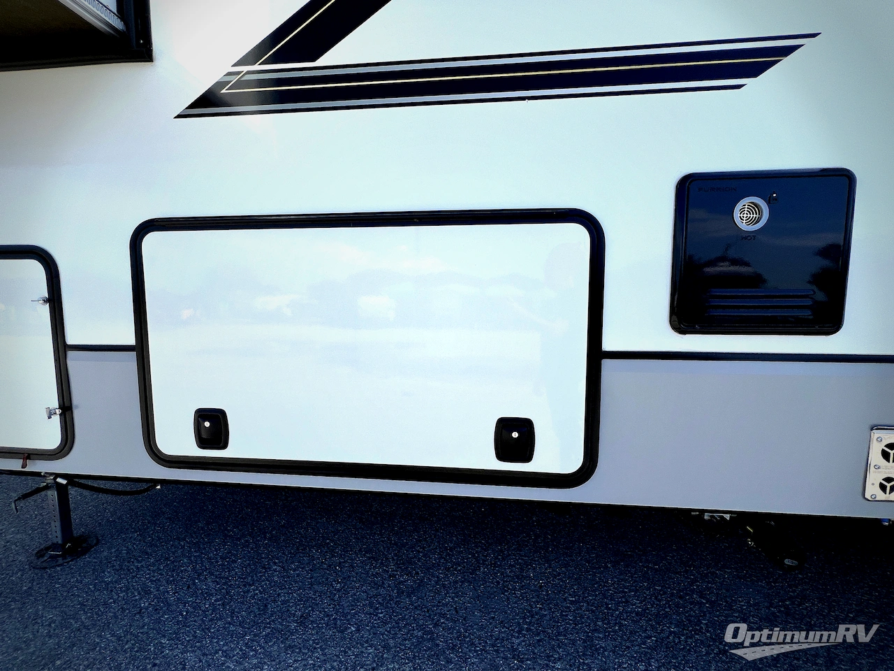 2025 KZ Durango D333RLT Photo 24