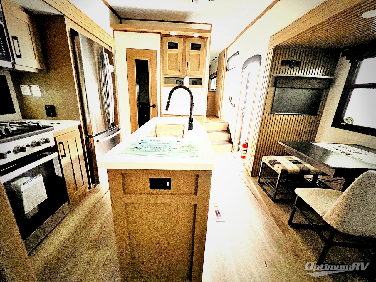 2025 KZ Durango D348BHF Photo 4