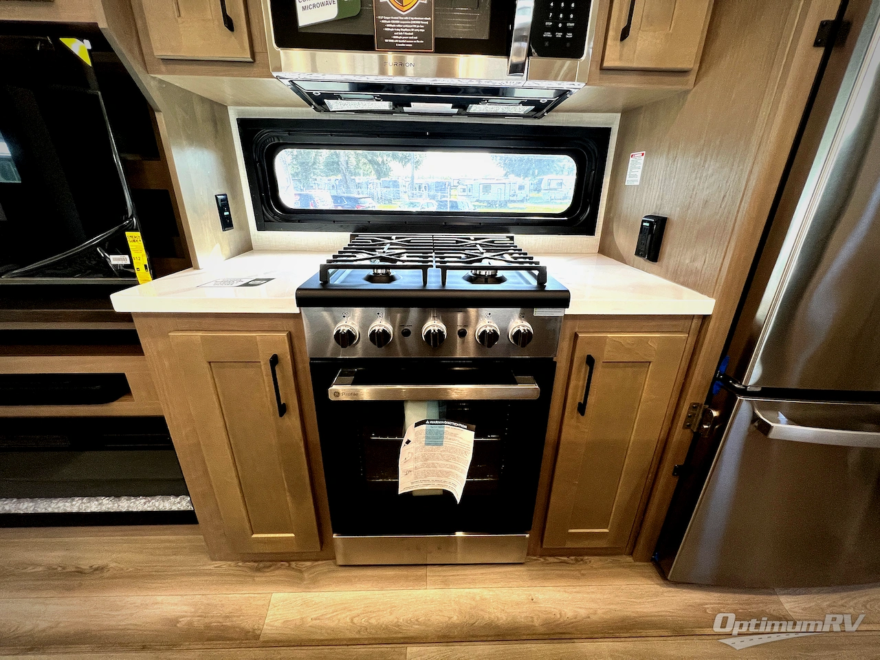 2025 KZ Durango D341RPT Photo 12