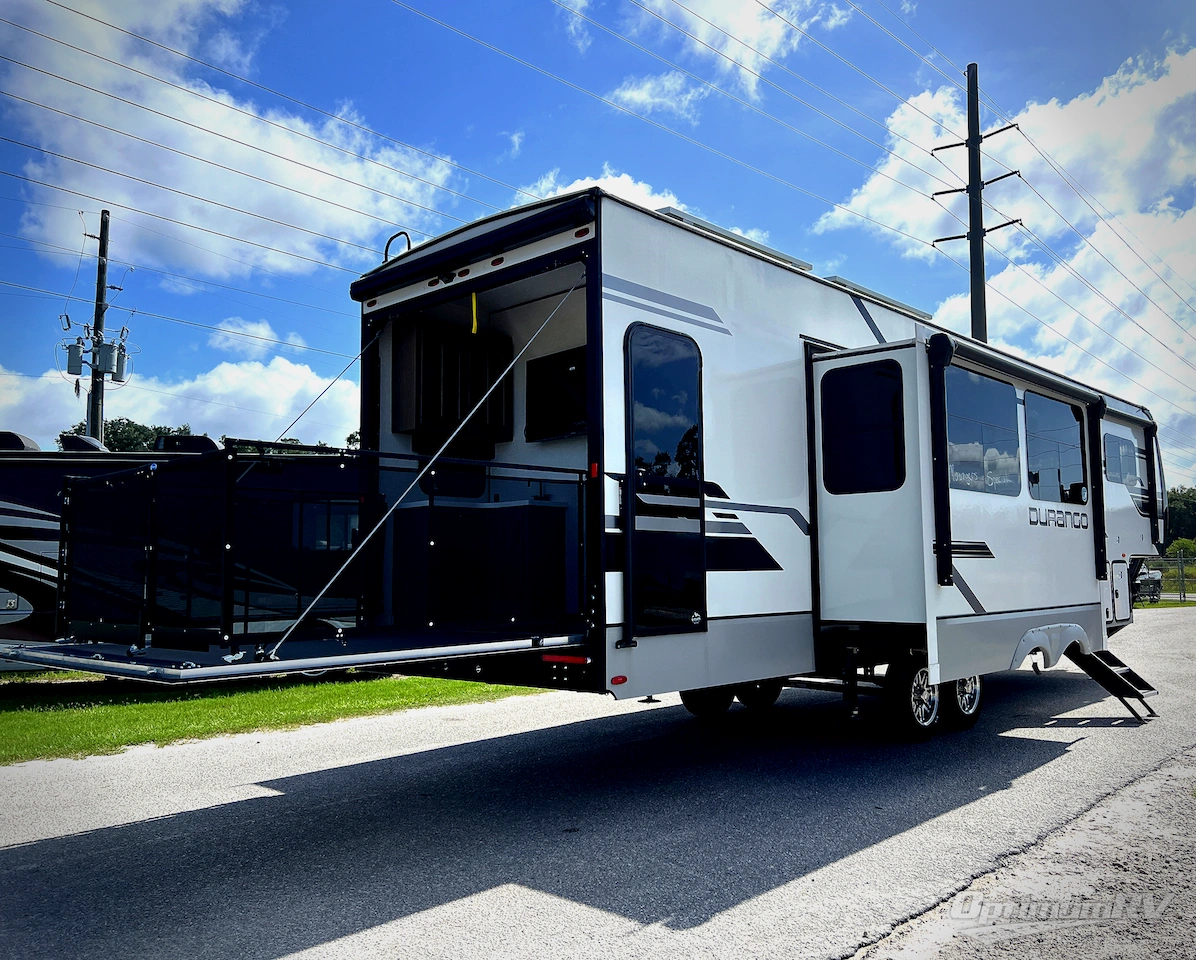 2025 KZ Durango D341RPT Photo 2