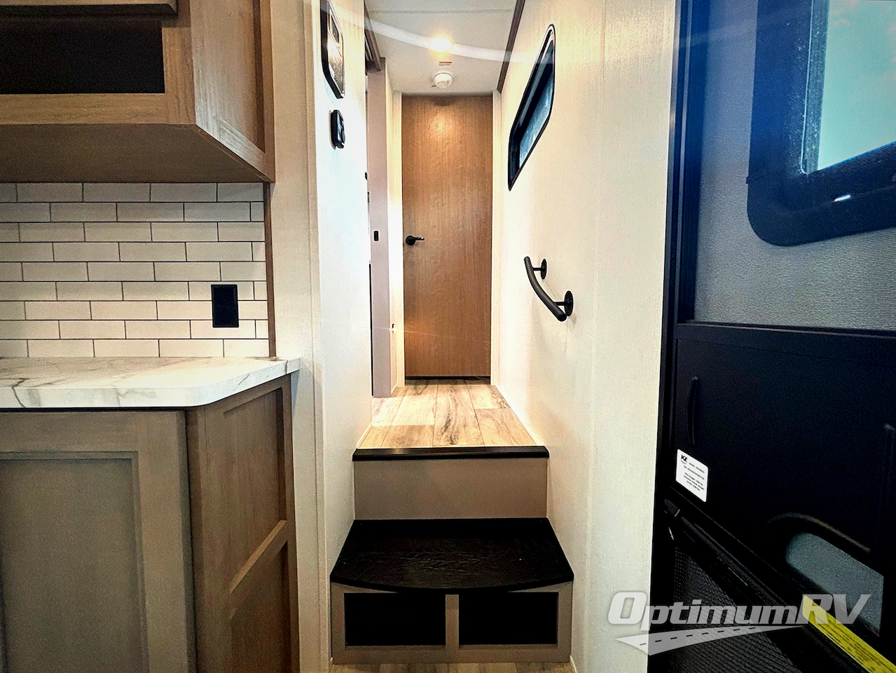2026 KZ Durango Half-Ton 232MLD Photo 13