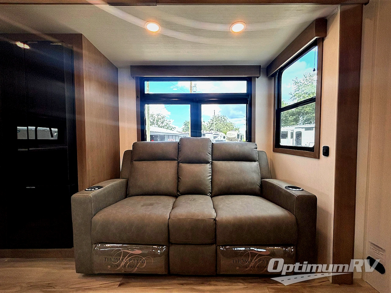2026 KZ Durango Half-Ton 232MLD Photo 6