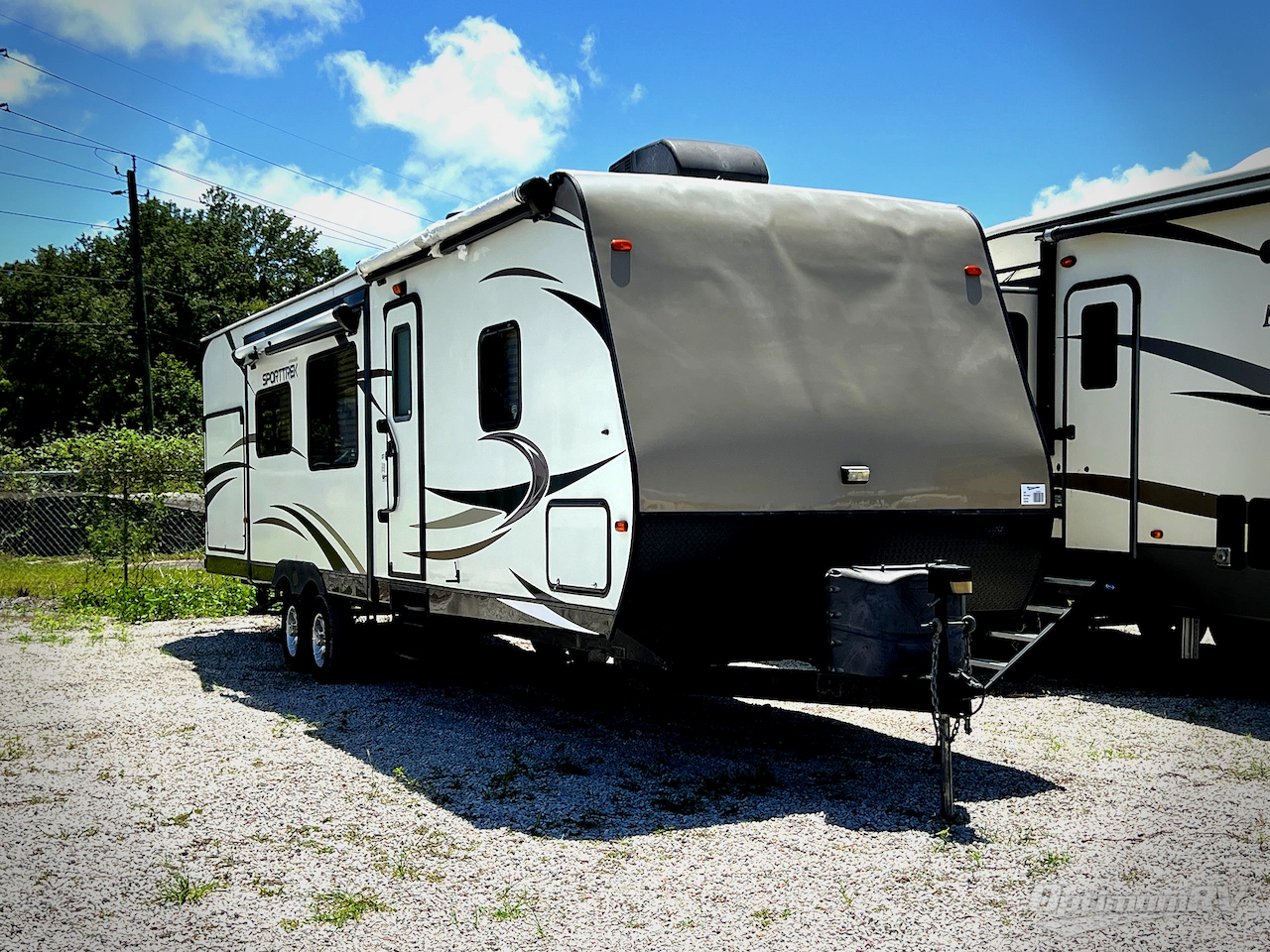 2016 Venture SportTrek 327VIK Photo 1