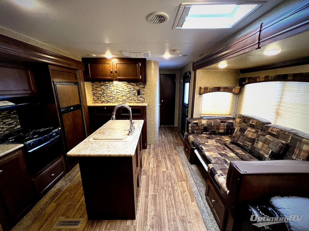 2016 Venture SportTrek 327VIK Photo 4