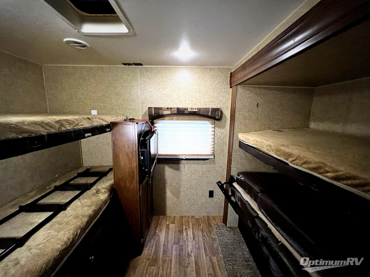 2016 Venture SportTrek 327VIK Photo 6