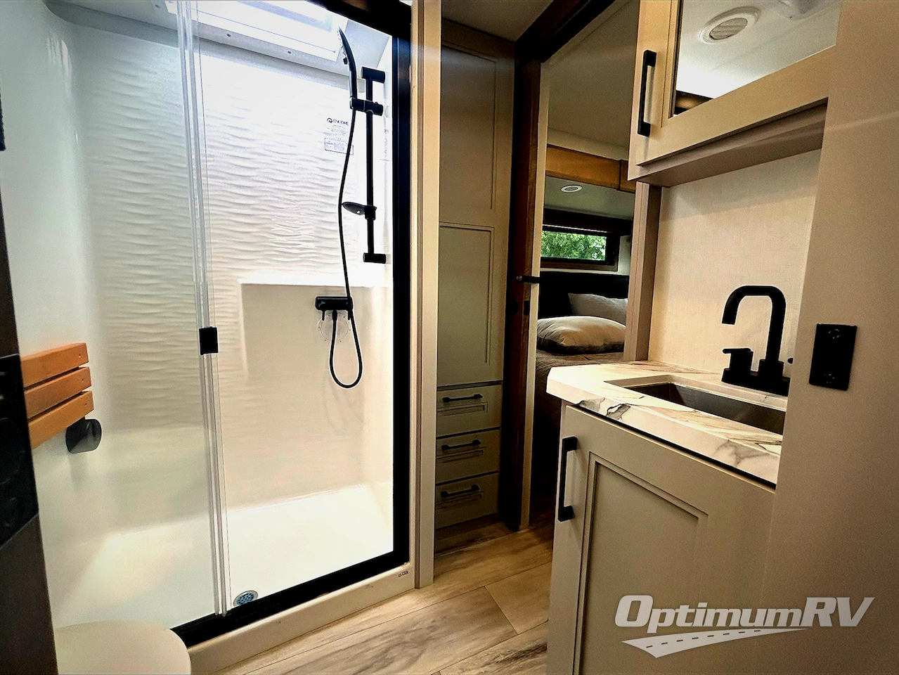 2026 KZ Durango 301RLT Photo 14