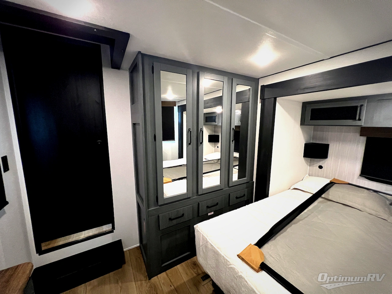 2026 Forest River Puma Vista 420LFT Photo 8