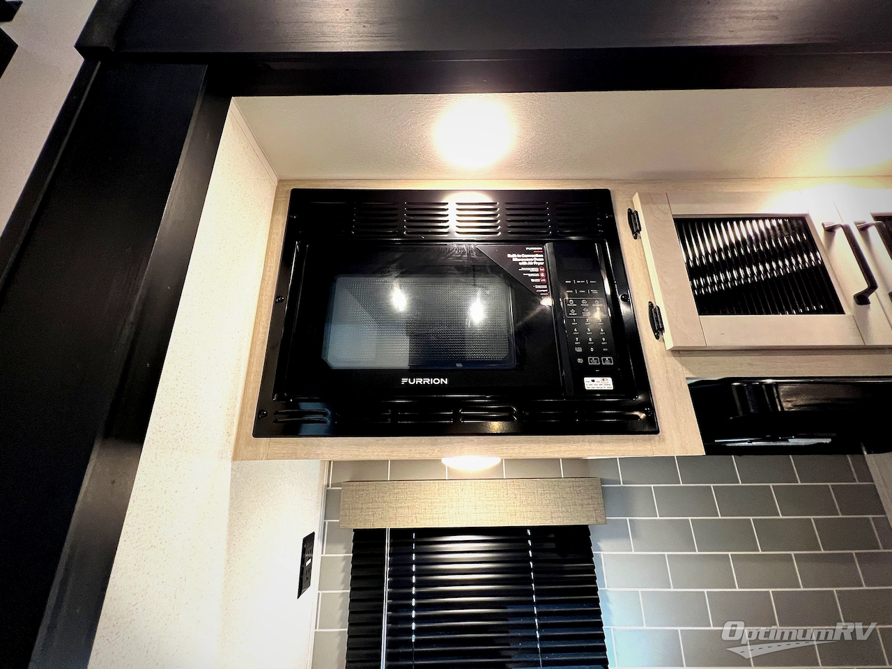 2026 Forest River Puma Vista 402LFT Photo 12