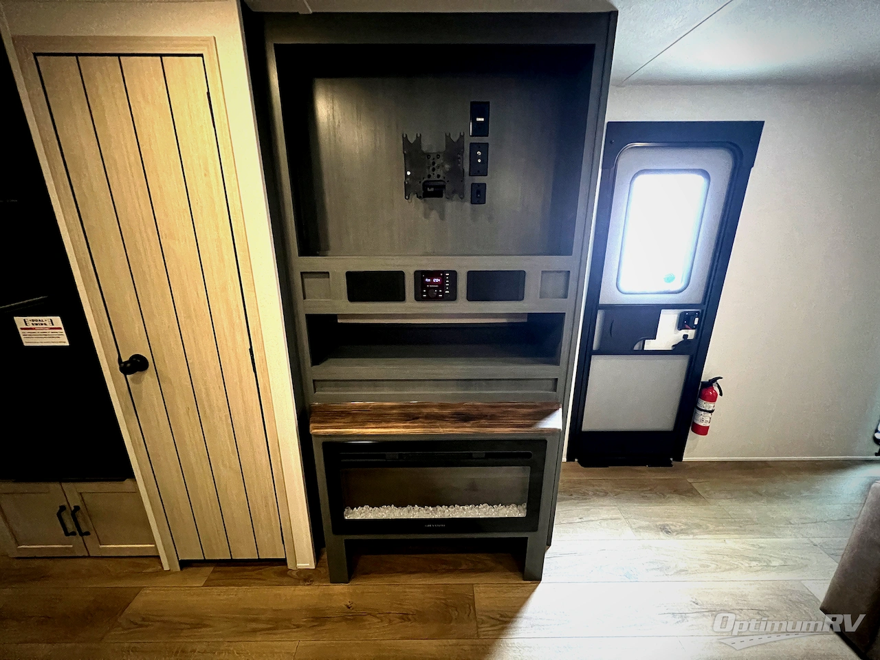 2026 Forest River Puma 31FKRK Photo 9