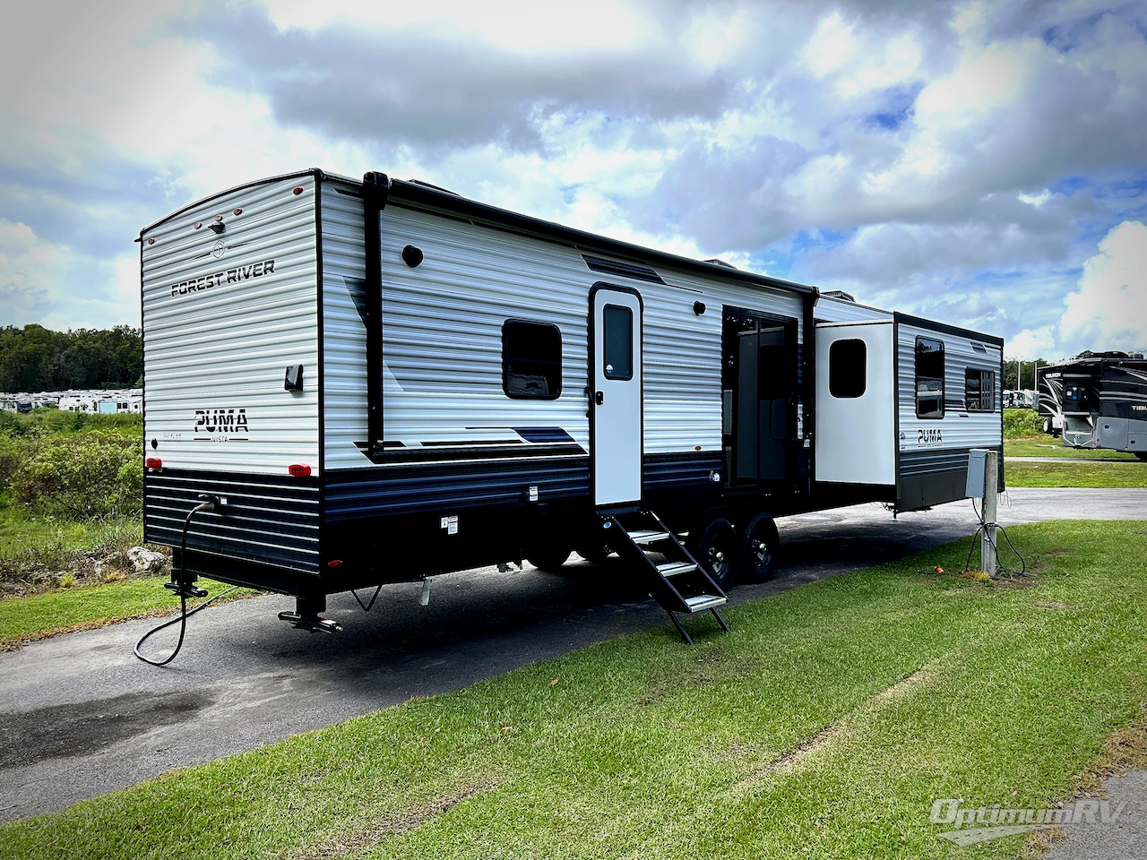 2026 Palomino Puma Destination 37PFL Photo 2