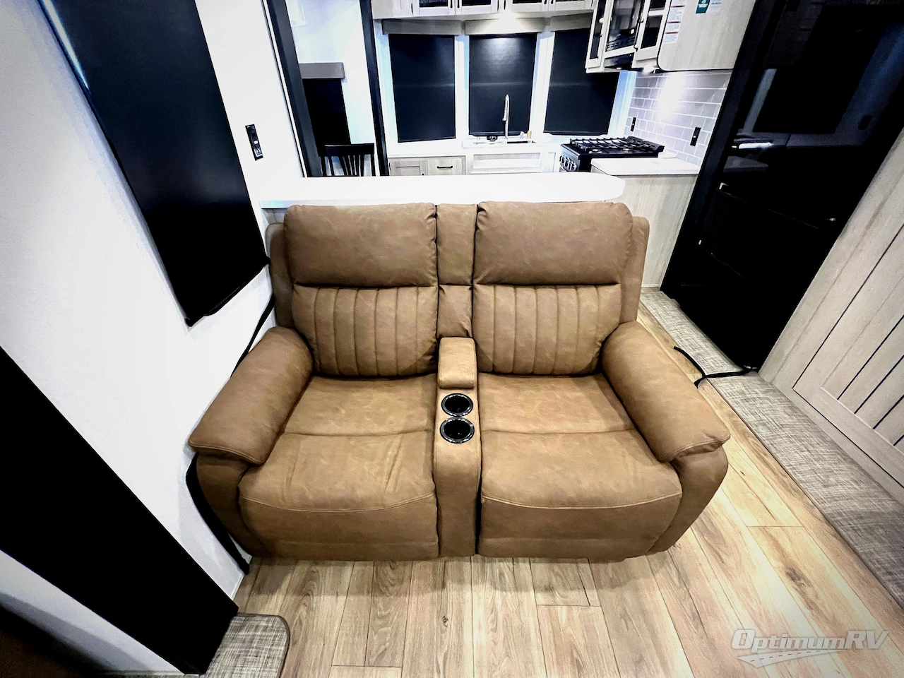 2026 Forest River Puma Vista 403LFT Photo 6