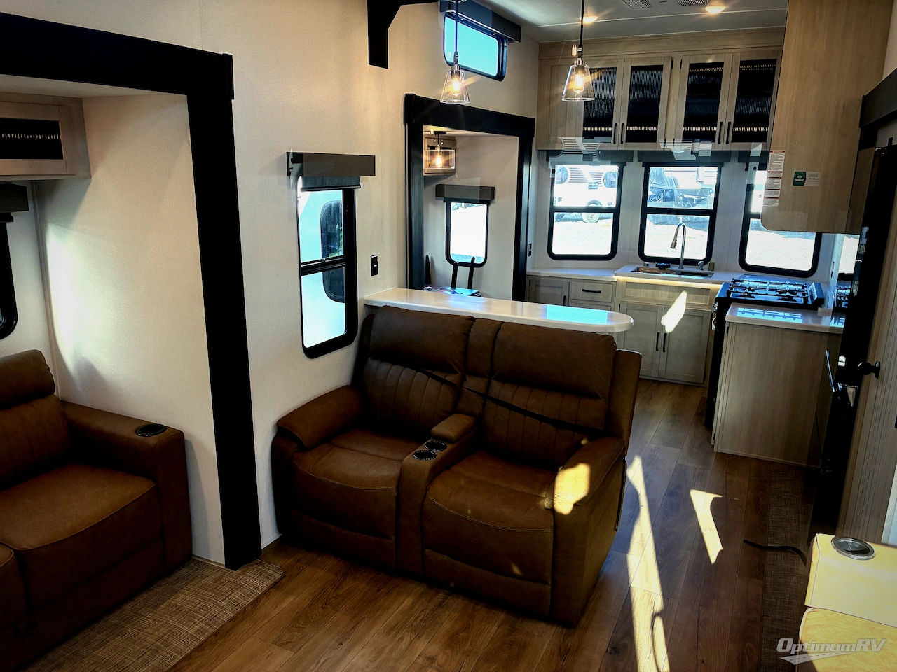 2026 Forest River Puma Vista 403LFT Photo 5