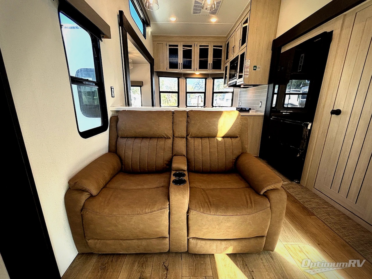 2026 Forest River Puma Vista 37PFL Photo 10