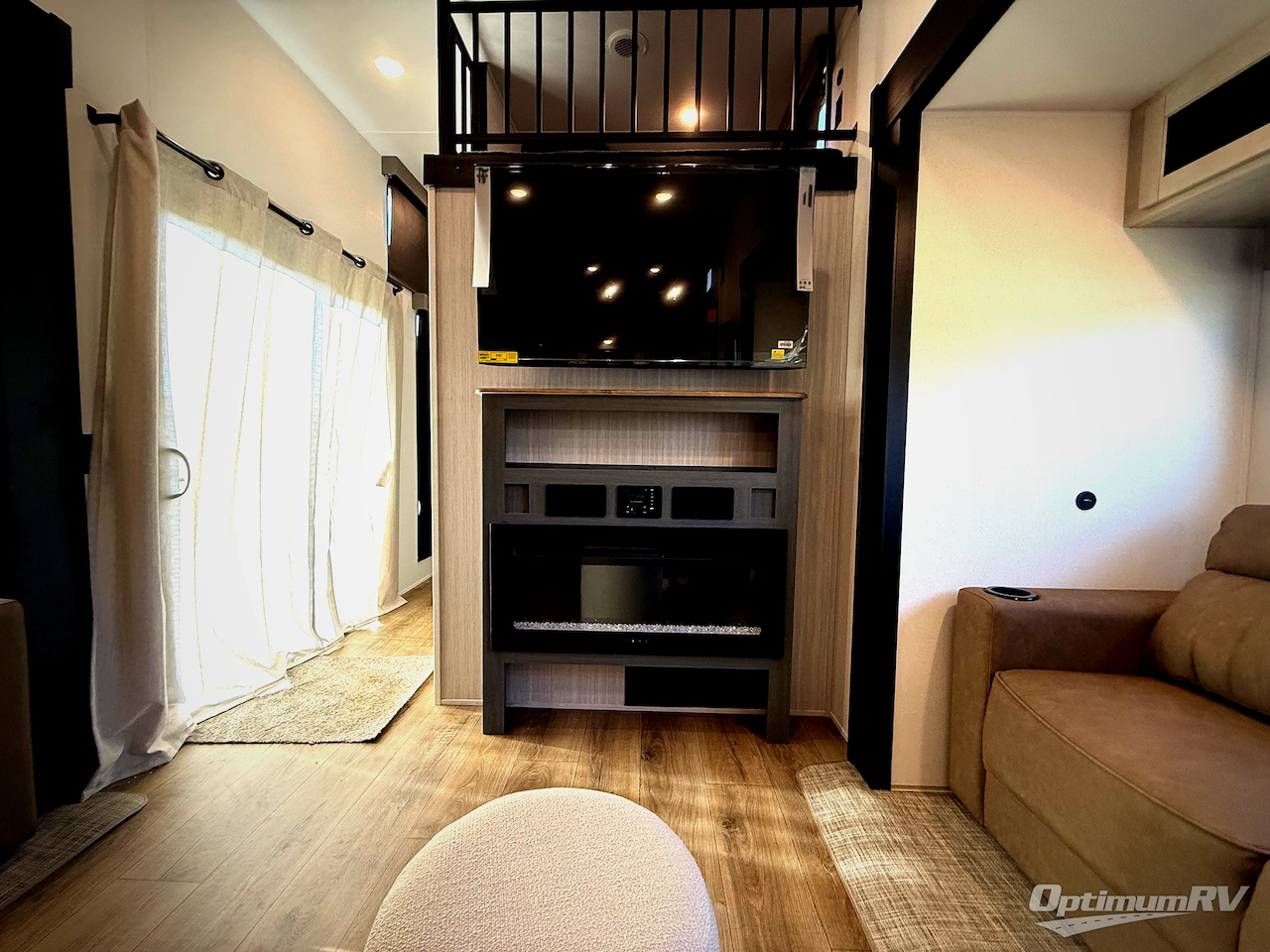 2026 Forest River Puma Vista 403LFT Photo 8