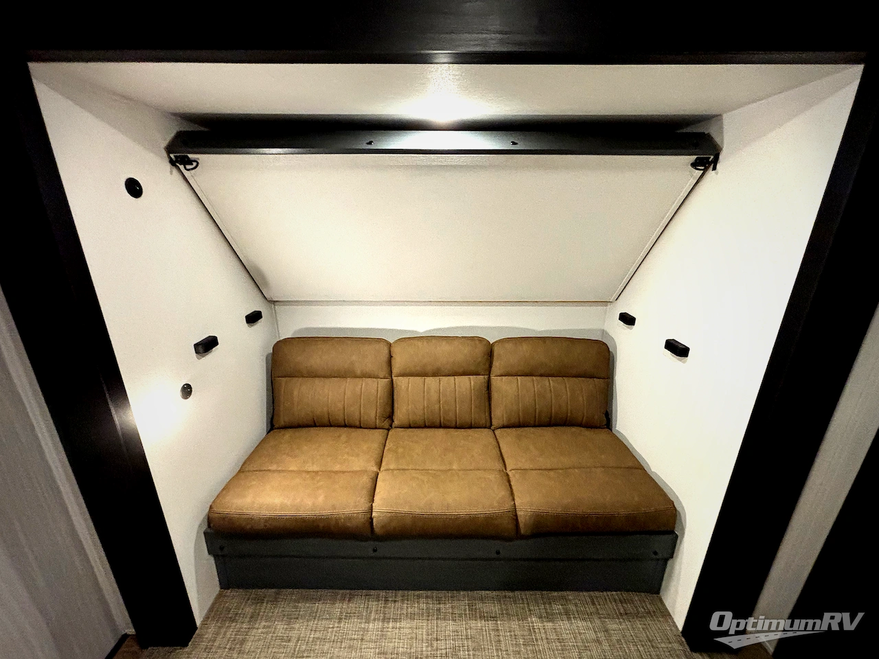 2026 Palomino Puma 31QBBH Photo 17