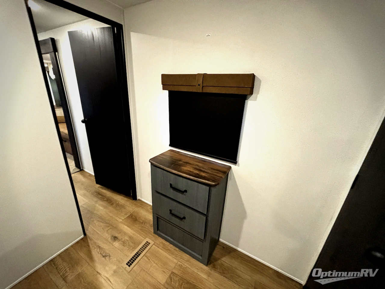 2026 Palomino Puma 32BHQS Photo 10