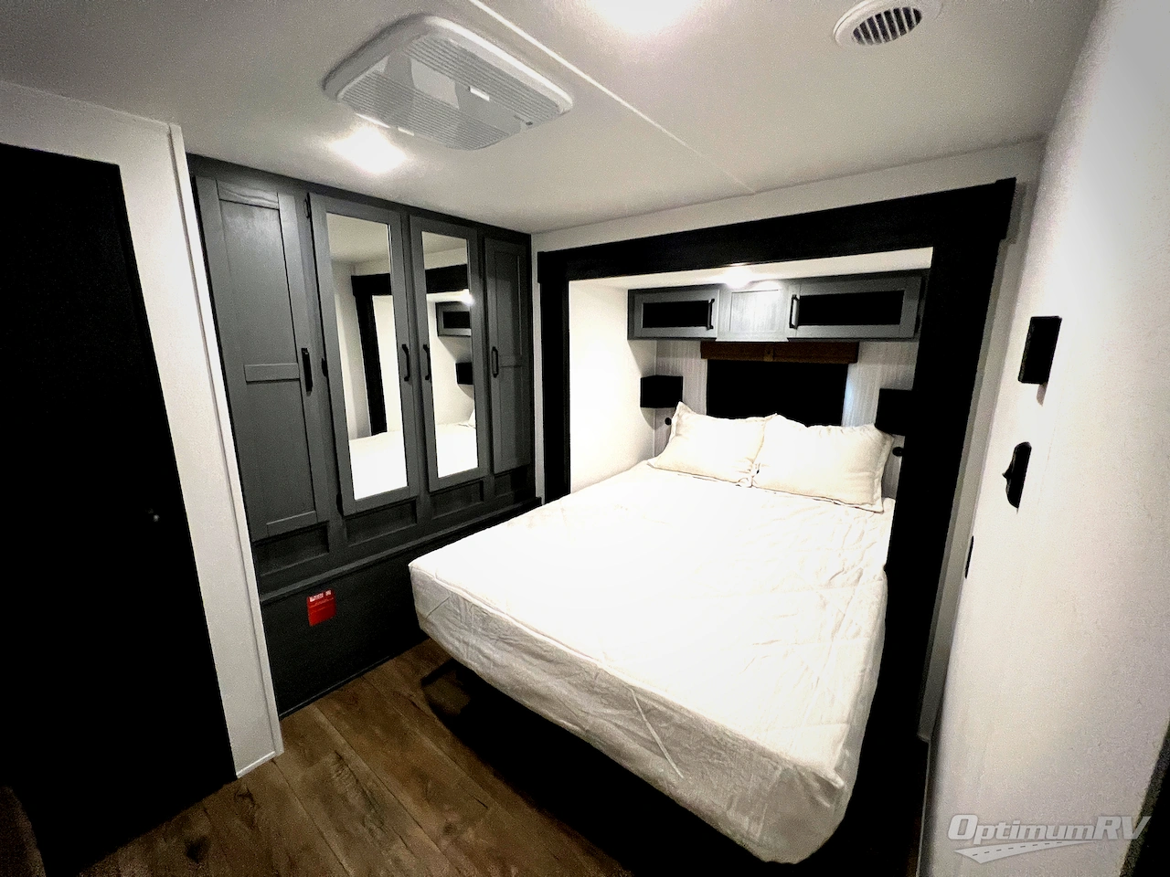 2026 Forest River Puma 32BHQS Photo 19