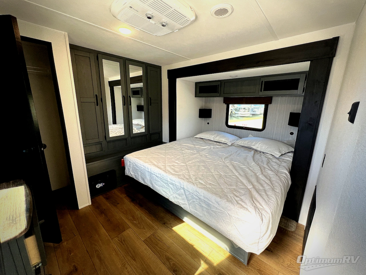 2026 Palomino Puma 31FKRK Photo 16