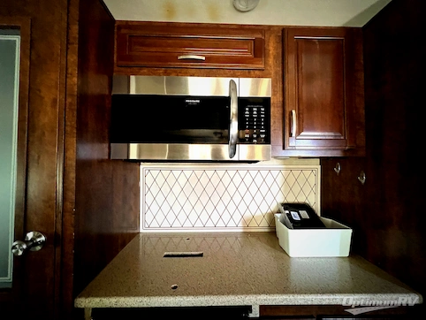 2014 Grand Design Solitude 369RL RV Photo 3