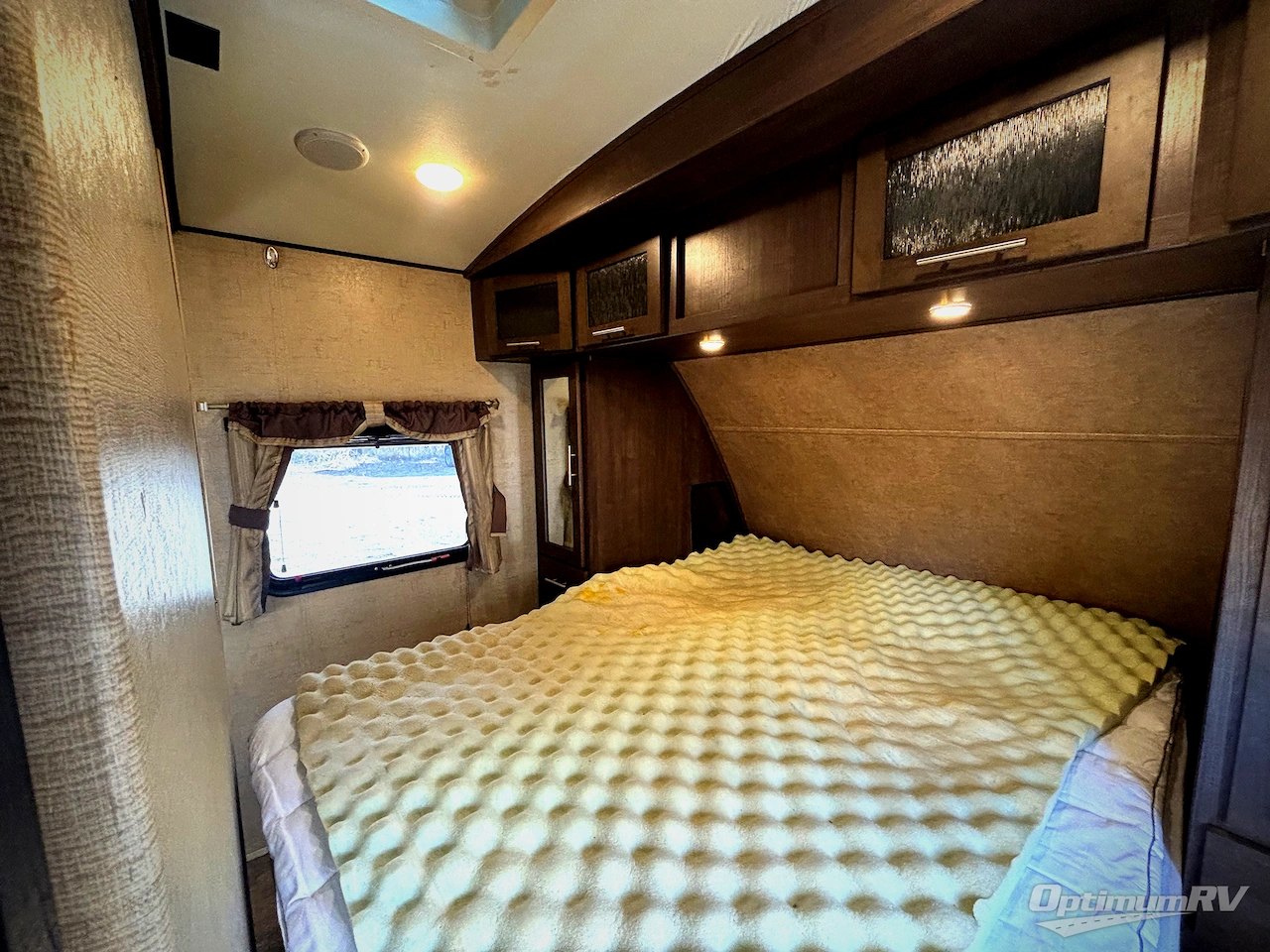 2016 Forest River Surveyor 240RBS Photo 6