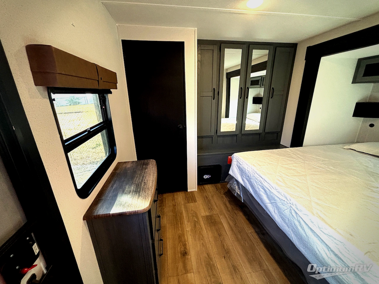 2026 Palomino Puma 31FKRK Photo 14