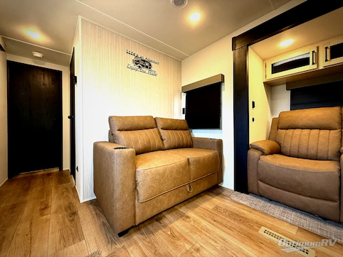 2026 Palomino Puma 31FKRK RV Photo 2