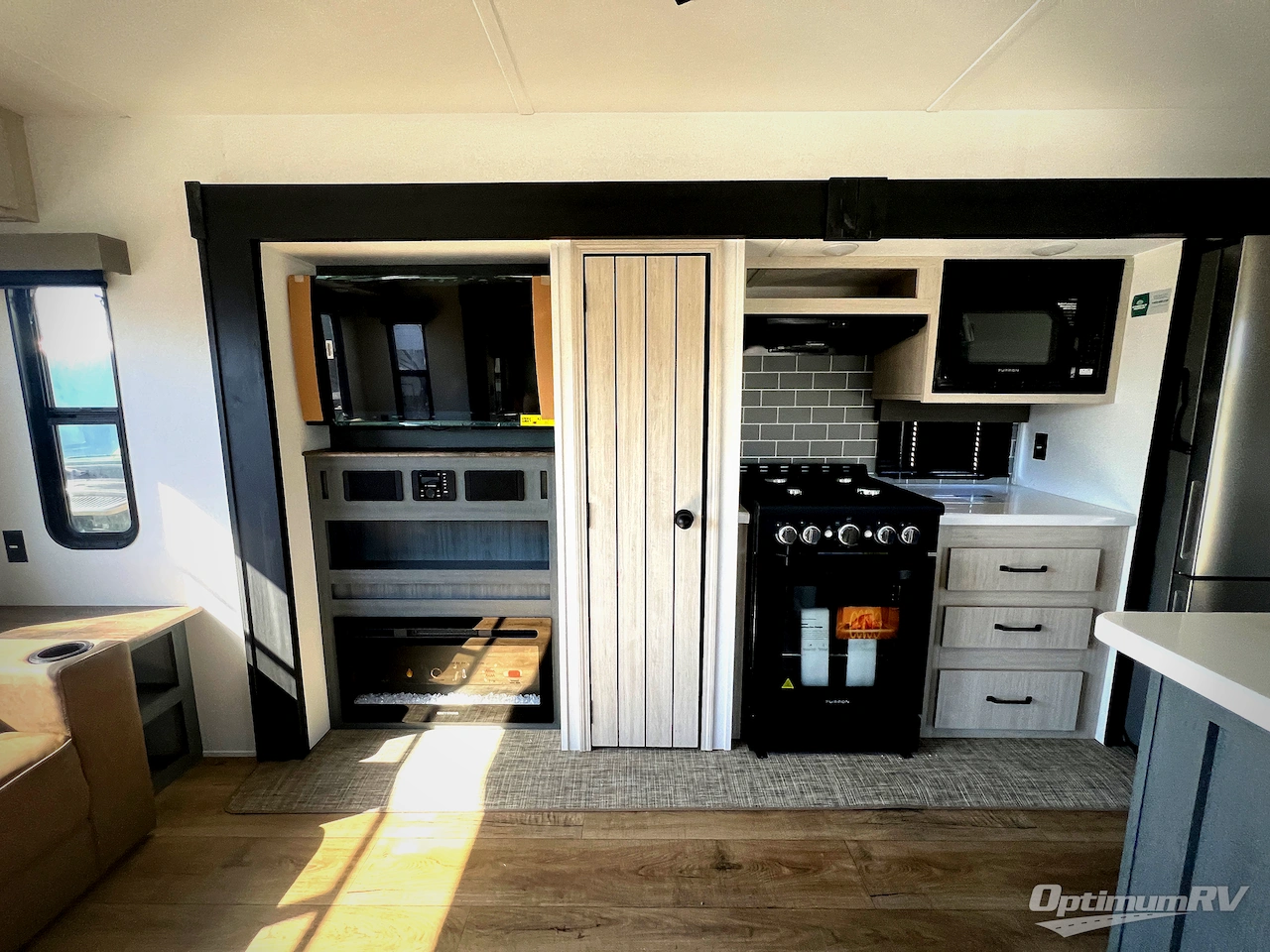 2026 Forest River Puma Vista 38RLB Photo 7