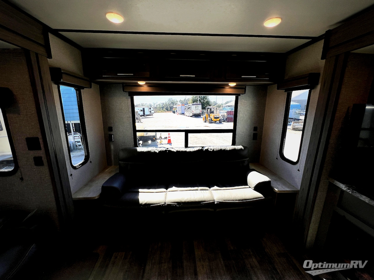 2021 CrossRoads Volante 34RE Photo 6