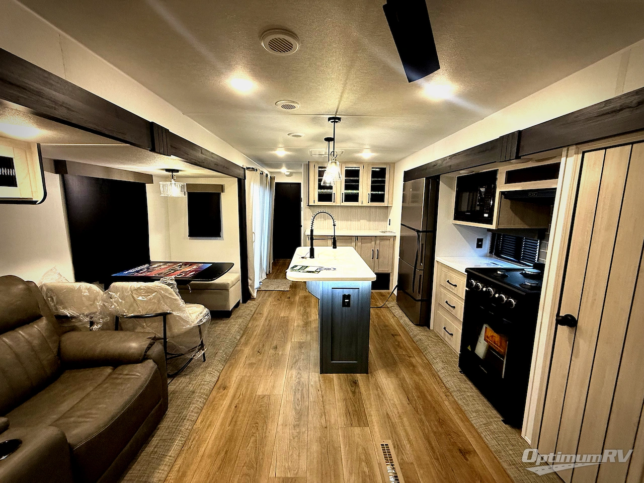 2026 Forest River Puma Vista 37PFL Photo 5