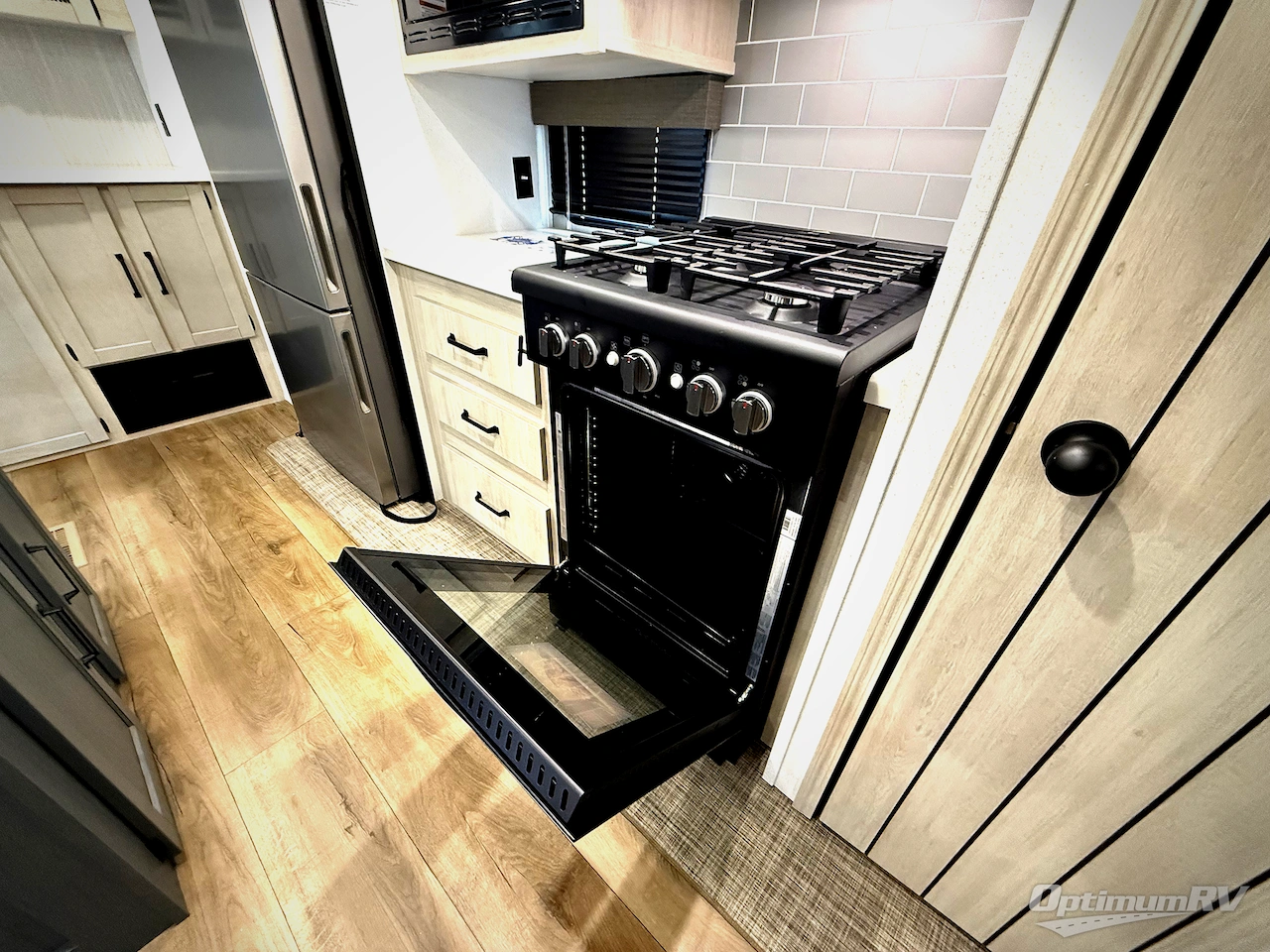 2026 Forest River Puma Vista 37PFL Photo 12