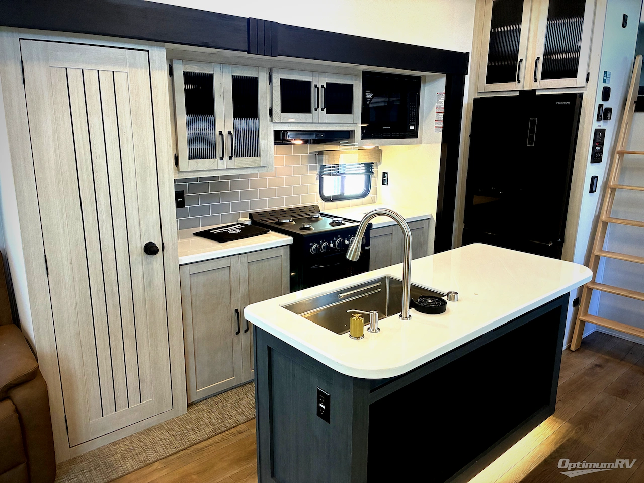 2026 Forest River Puma Vista 420LFT Photo 7