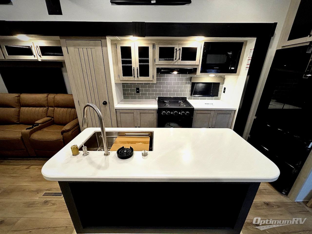 2026 Forest River Puma Vista 420LFT Photo 6