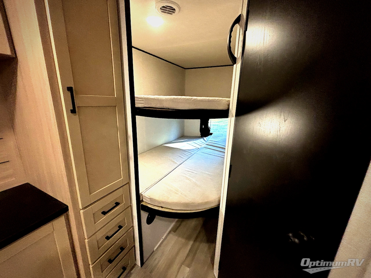 2026 Heartland Prowler 2802BHS Photo 13