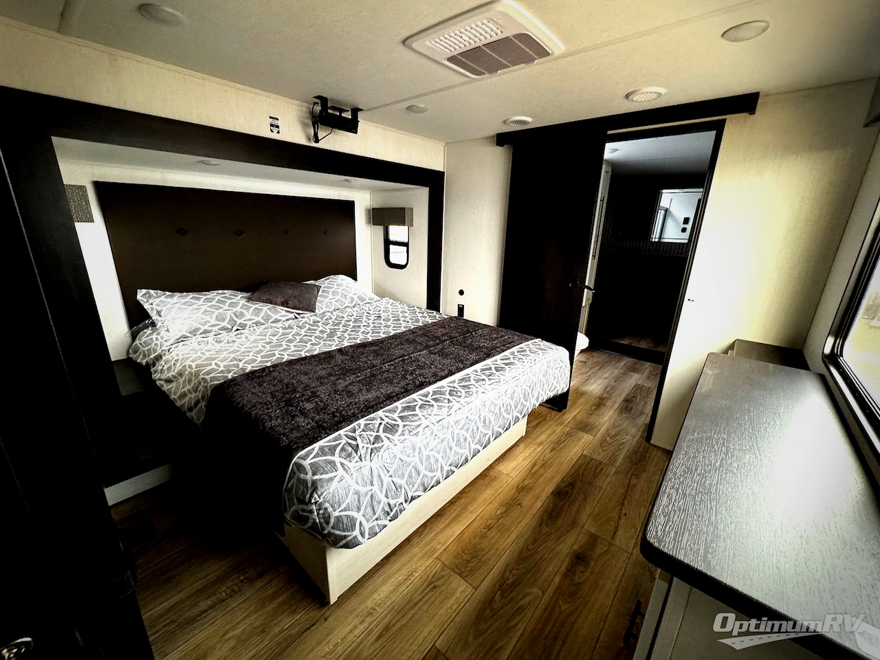 2026 Forest River Sabre 36EST Photo 17