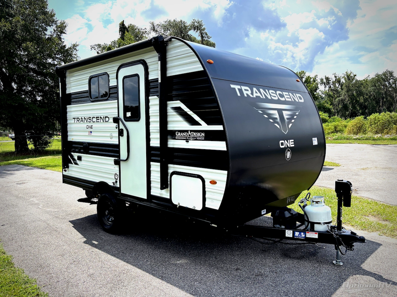 2026 Grand Design Transcend One 131DL Photo 1