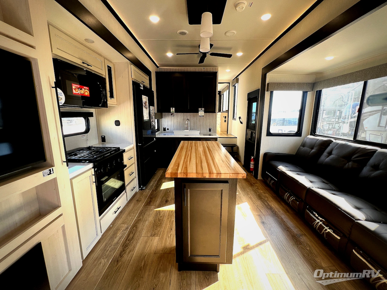 2026 Forest River Cherokee Sabre 36DBB Photo 5