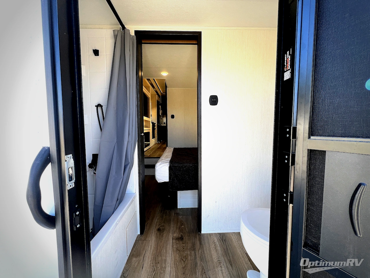 2026 Forest River Cherokee Sabre 36DBB Photo 15