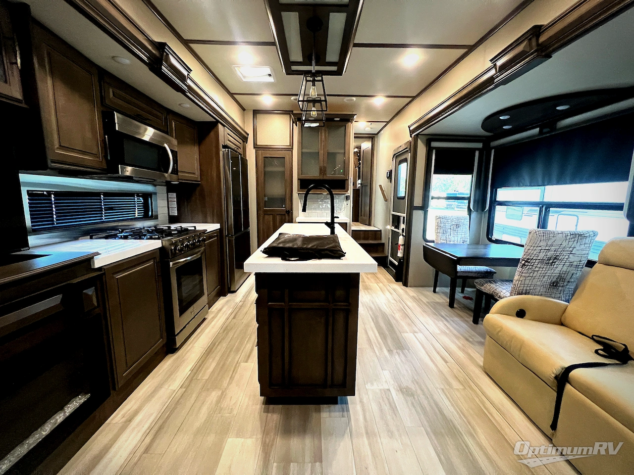 2022 Grand Design Solitude 310GK Photo 5