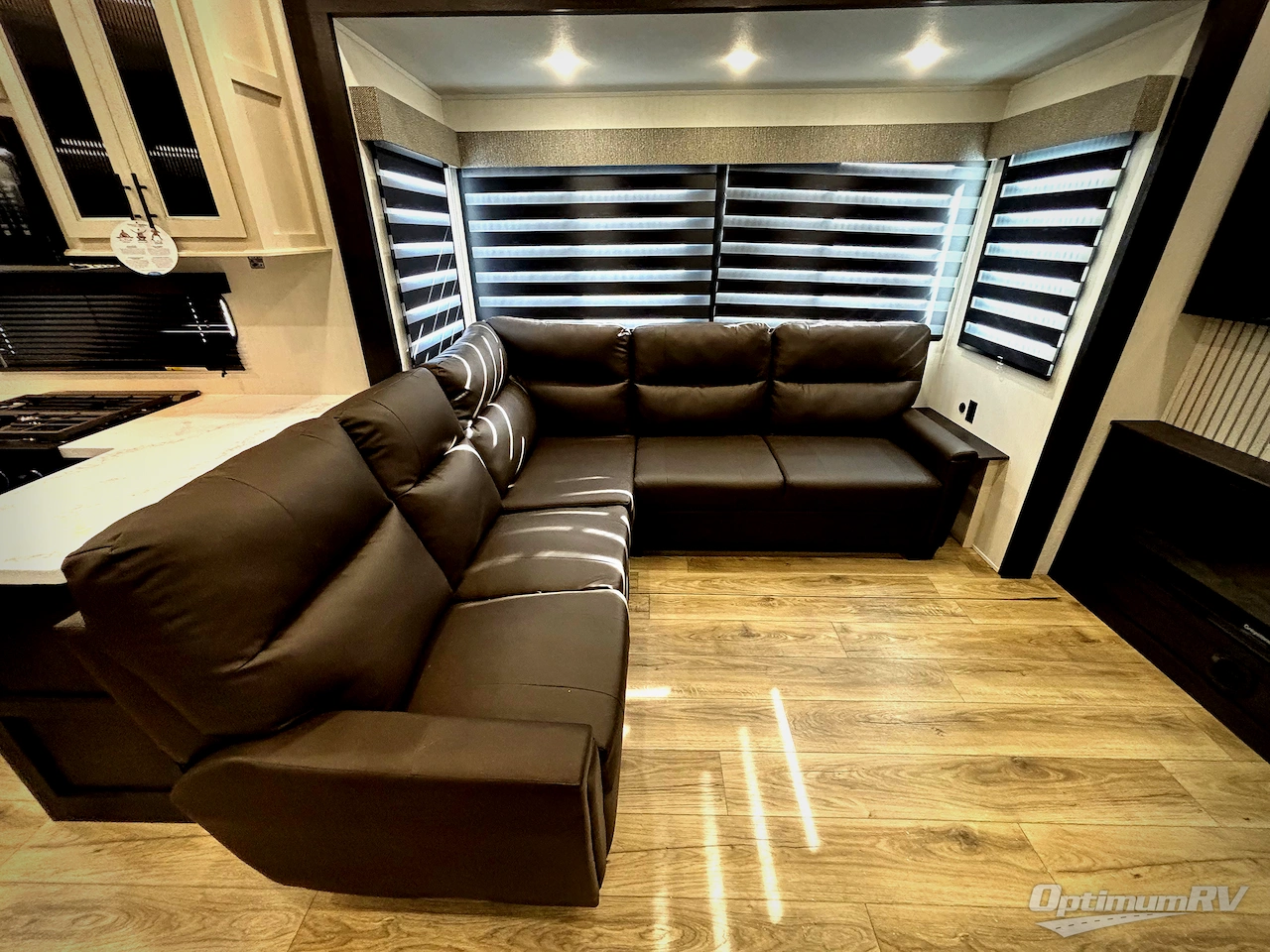 2026 Forest River Cherokee Sabre 36EST Photo 20