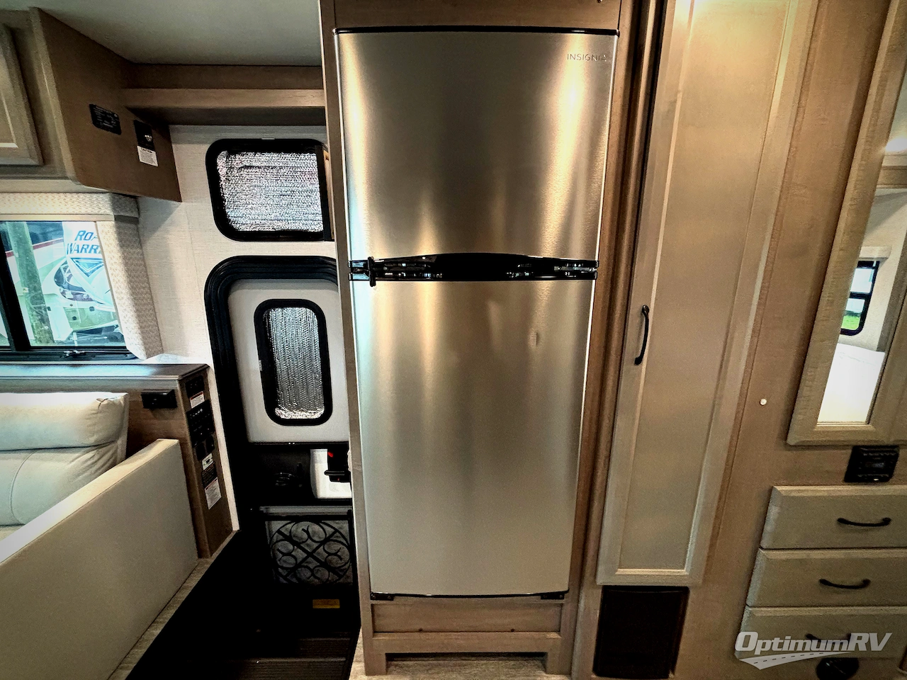 2024 Holiday Rambler Admiral 28A Photo 16