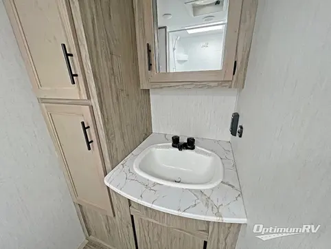 2022 Forest River Cherokee Alpha Wolf 22SW-L RV Photo 4